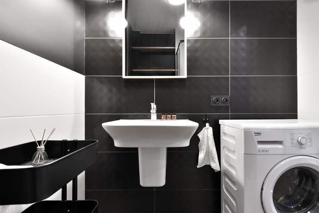 Center By Renters * Warschau
